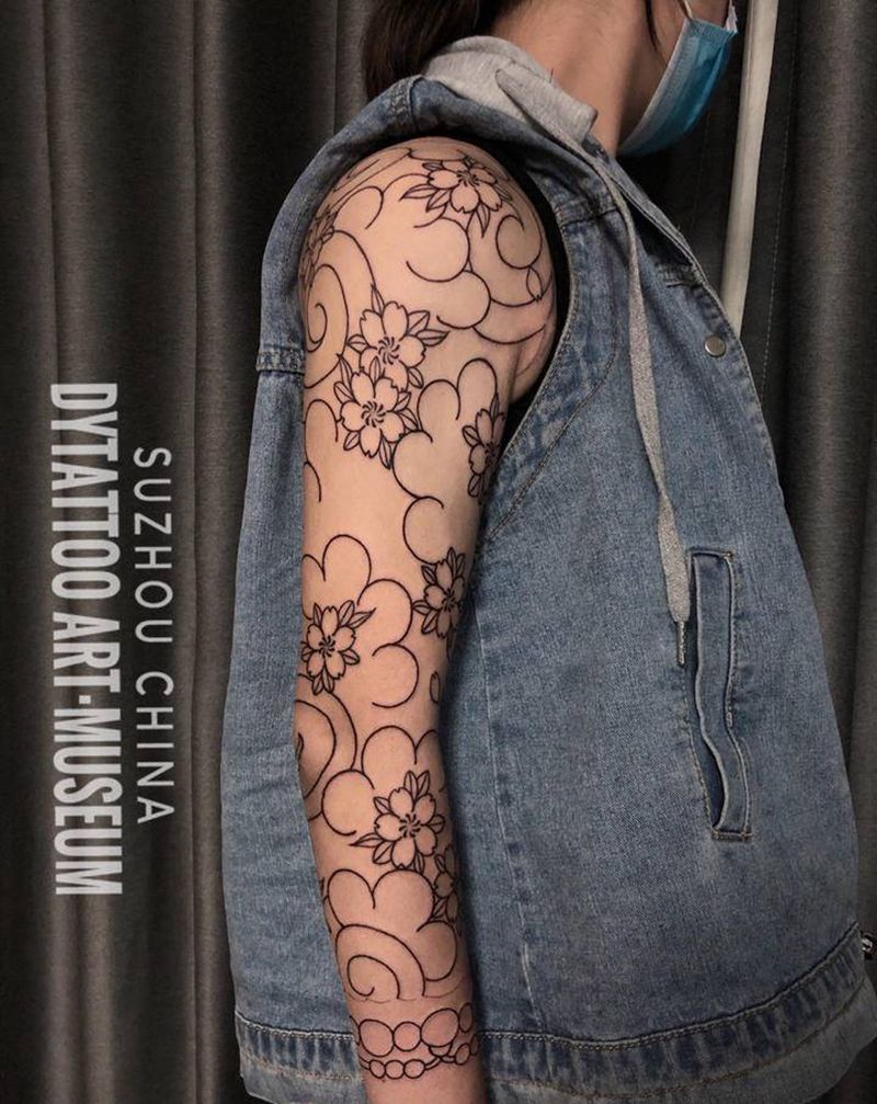 傳統花臂樱花泡泡云