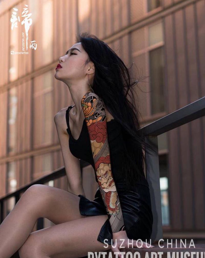 客稿纹身图片_手臂肩部老传统新传统纹身图案