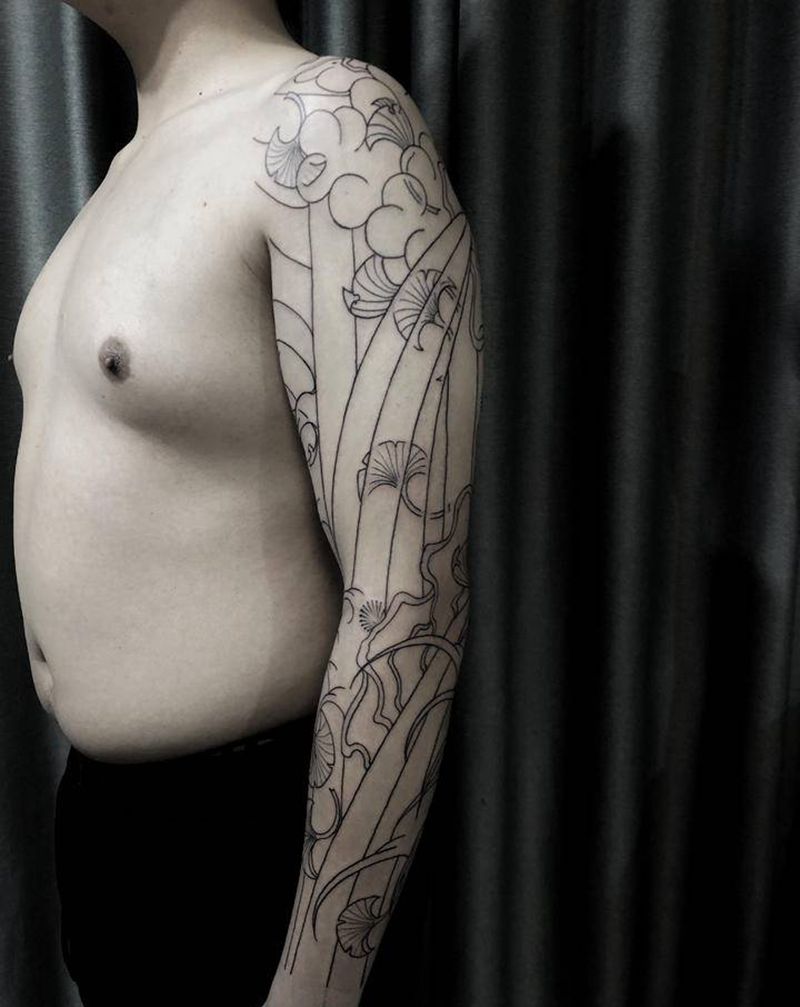 瀑布水流银杏叶纹身图片_手臂肩部老传统新传统纹身图案