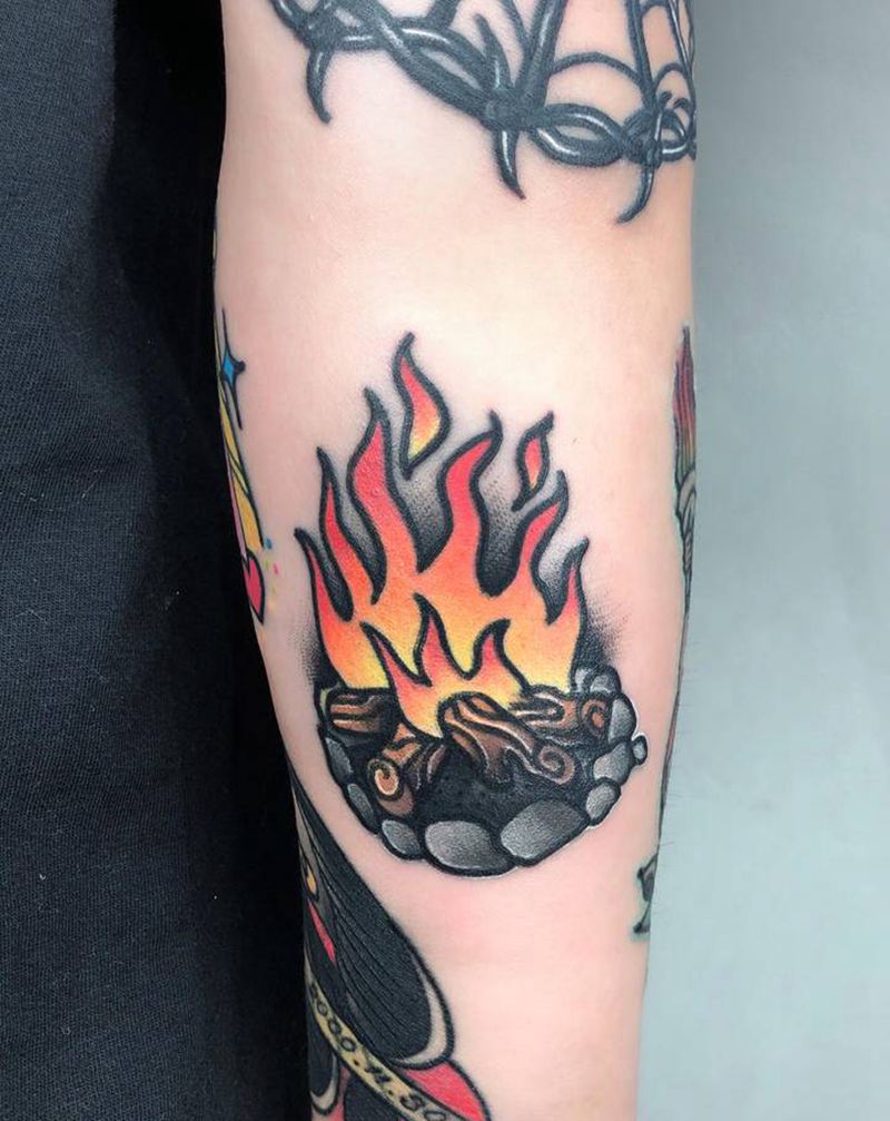 修改旧图纹身图片_手臂Old SchoolNew School纹身图案