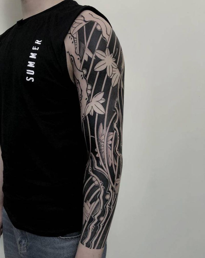 未完纹身图片_手臂肩部老传统新传统纹身图案