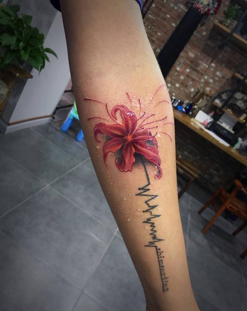 彼岸花纹身图片_手部手臂新传统纹身图案