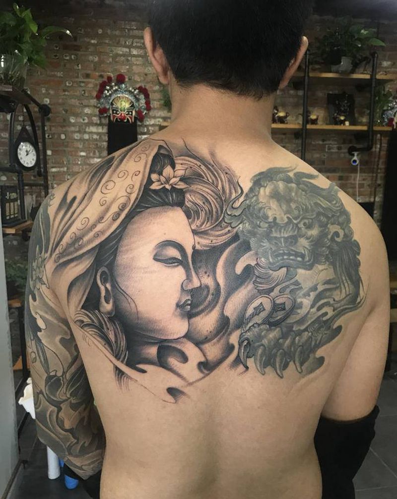 后背添加纹身图片_背部新传统纹身图案