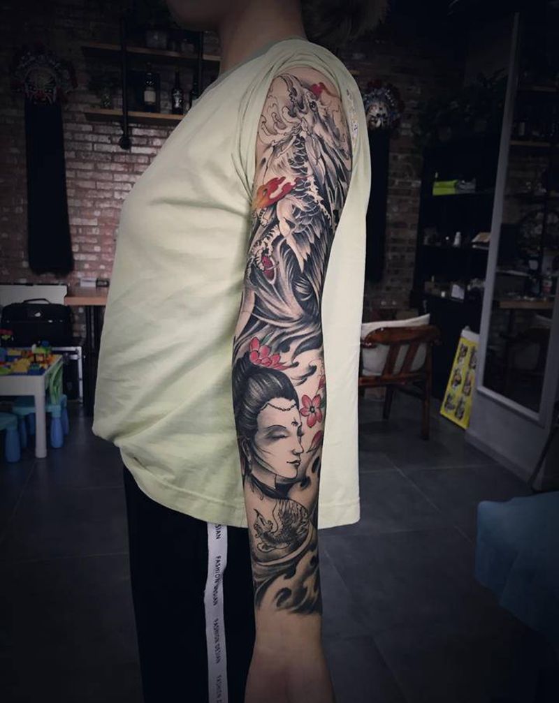 花臂纹身图片_手臂新传统纹身图案