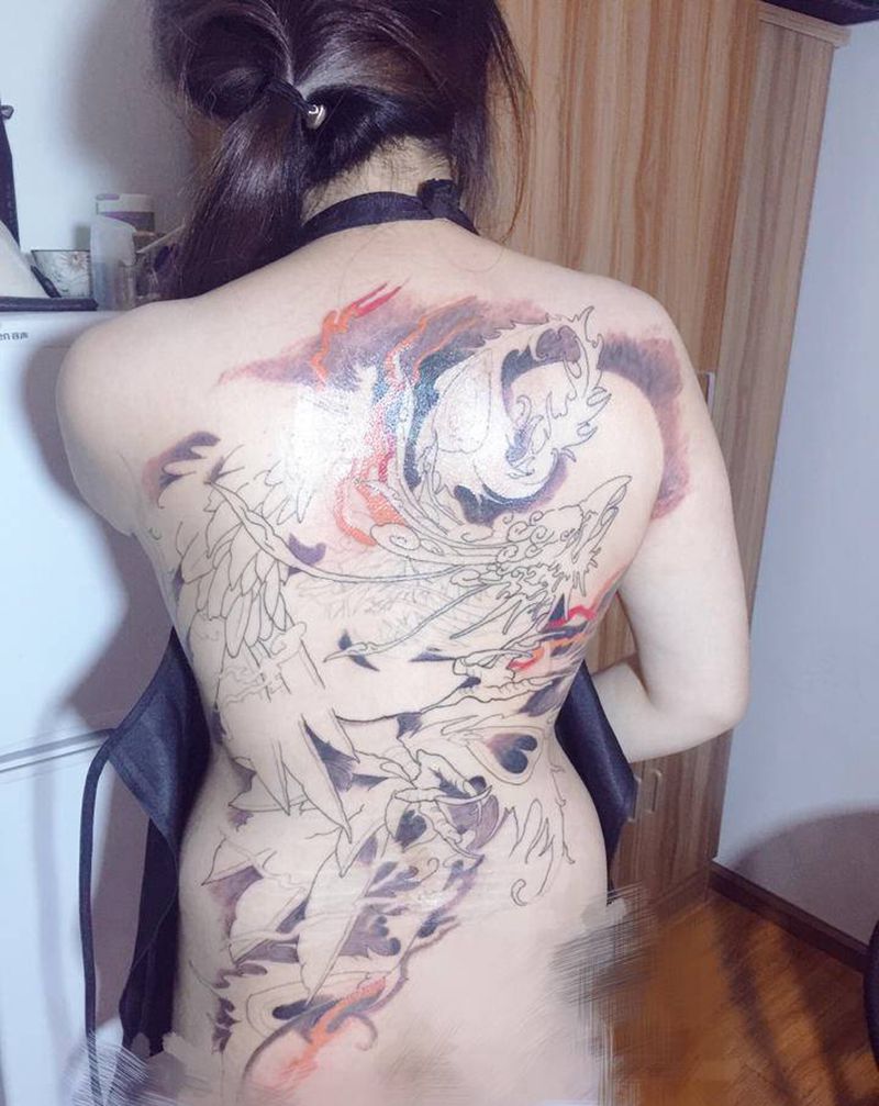 凤凰纹身图片_新传统纹身图案