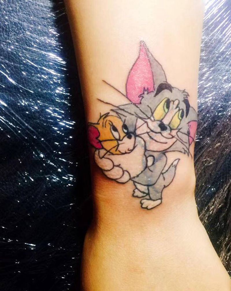 汤姆和杰瑞纹身图片_手臂卡通纹身图案