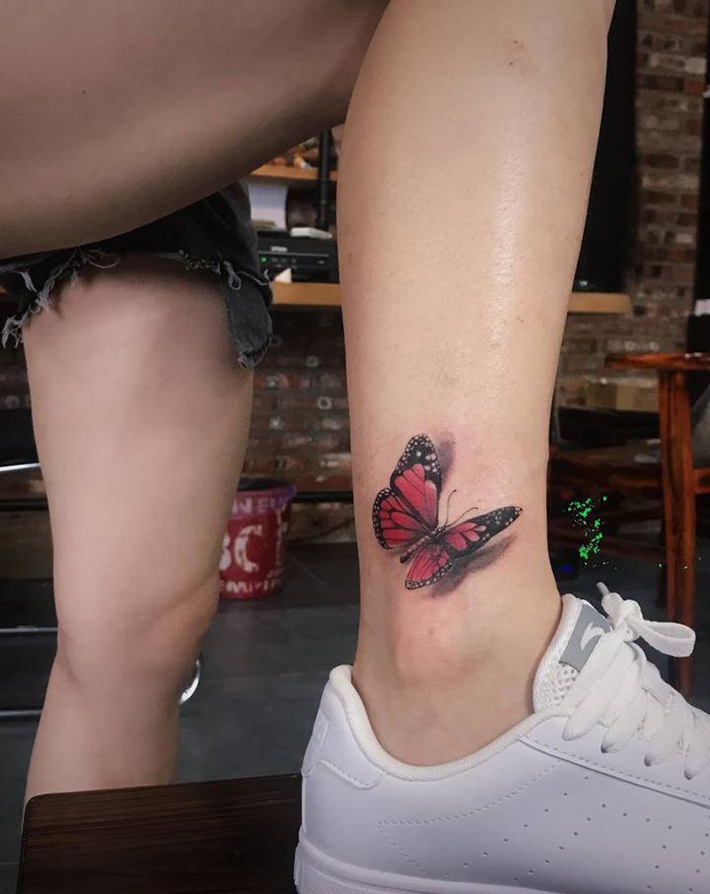 脚踝 蝴蝶纹身图片_腿部水彩蝴蝶写实彩色纹身图案