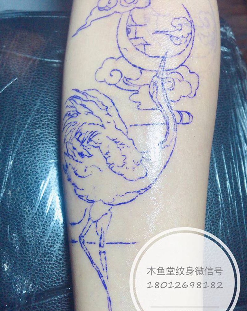 丹顶鹤纹身图片_手部水墨纹身图案