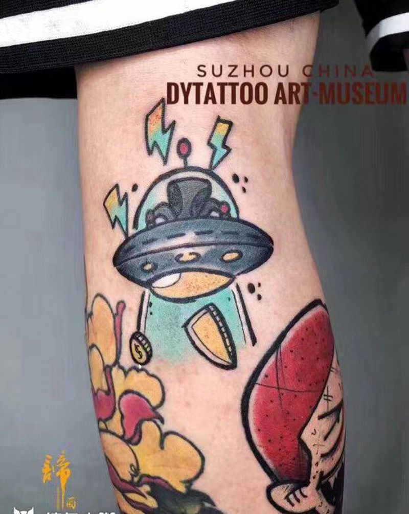 飞碟纹身图片_New School纹身图案