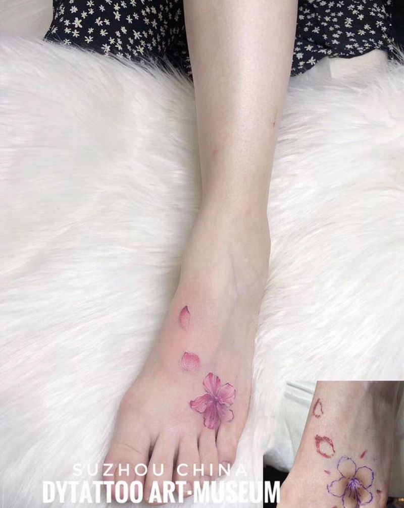 遮盖不开心纹身图片_水墨水彩纹身图案