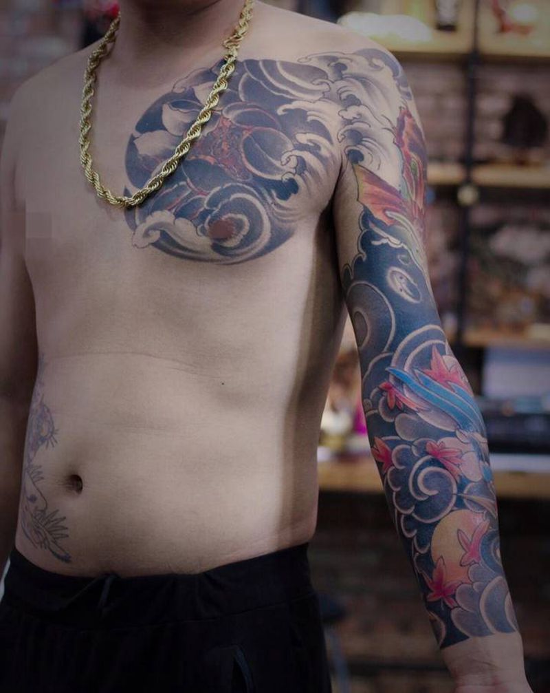 全甲 花臂纹身图片_手臂胸部新传统花臂遮盖纹身图案