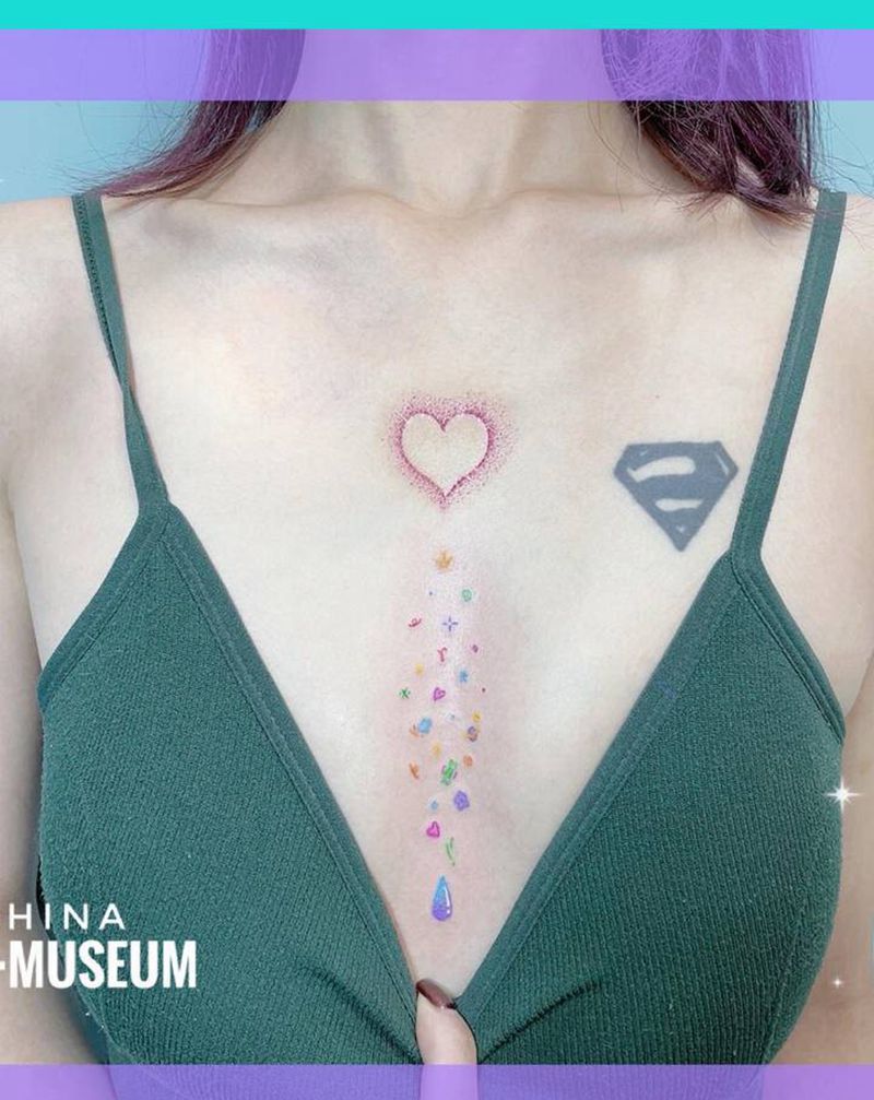 小清新纹身图片_胸部手臂纹身图案