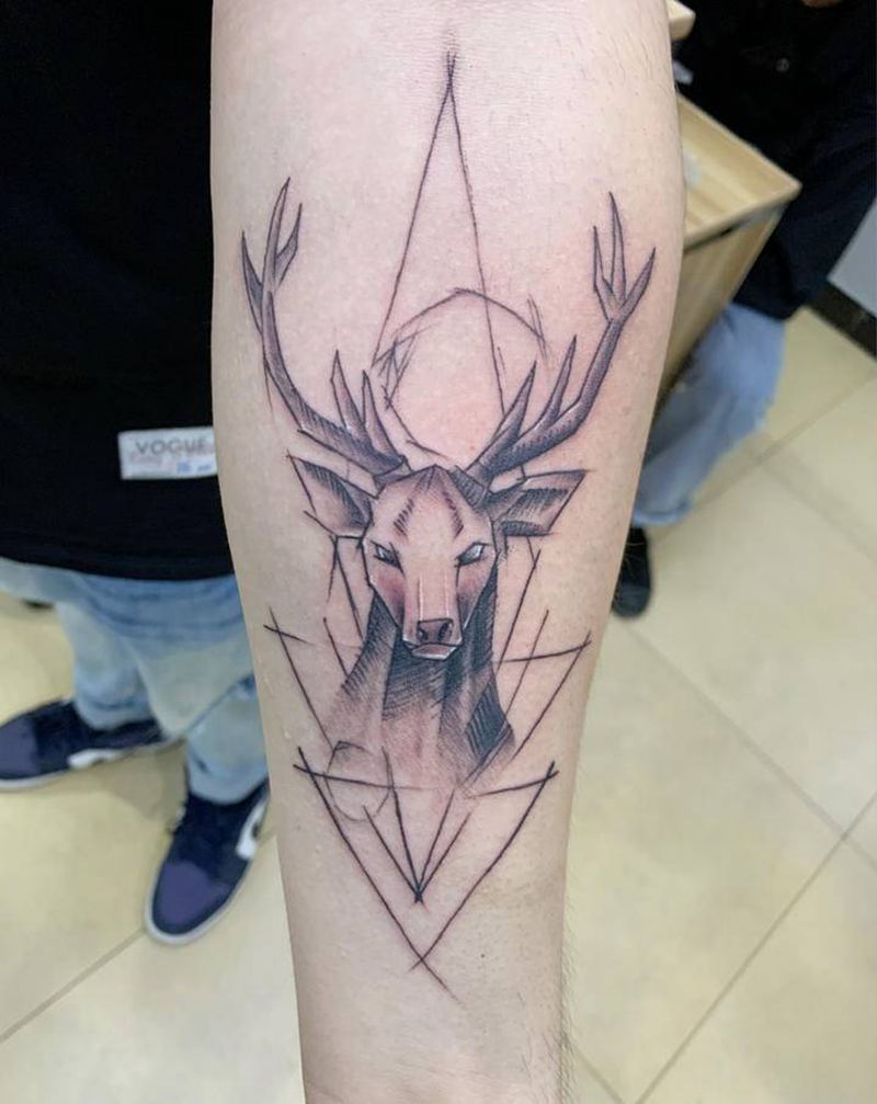 鹿头纹身纹身图片_手臂纹身图案