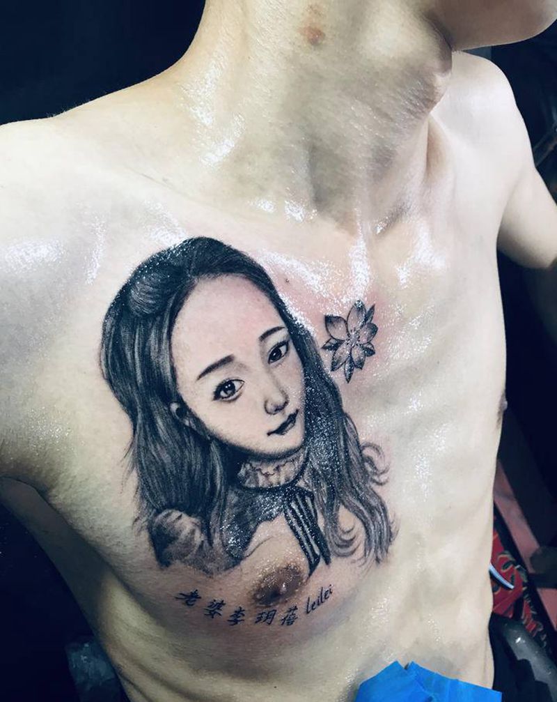 肖像纹身图片_胸部欧美写实纹身图案