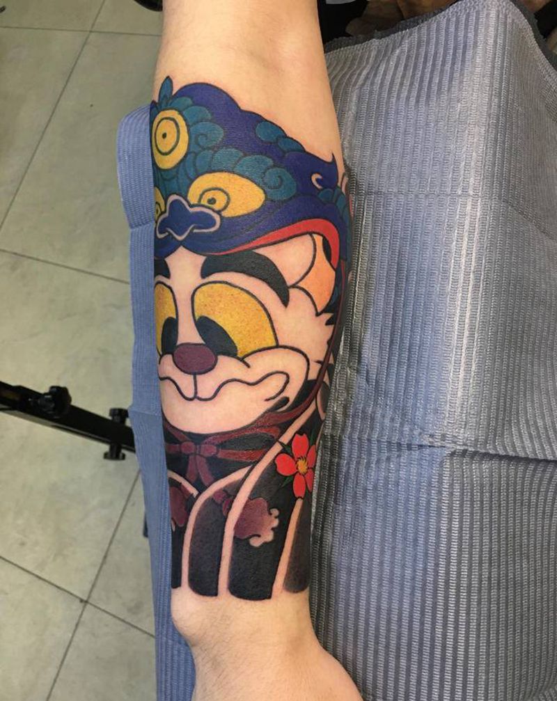 汤姆猫樱花板雾纹身图片_手臂腿部老传统Old School汤姆猫 樱花泡泡云纹身图案