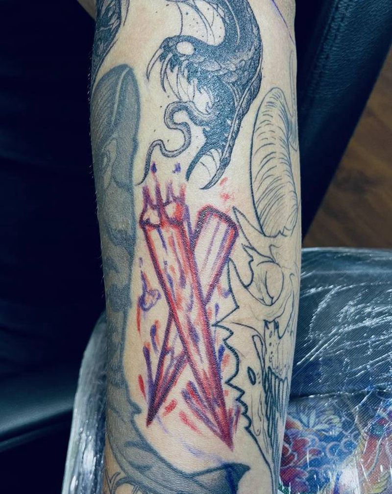 暗黑系列小图纹身图片_手臂点刺纹身图案