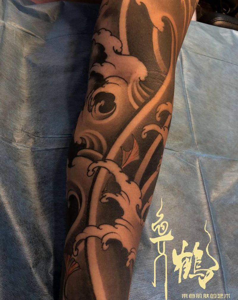 浪花纹身图片_手臂新传统纹身图案