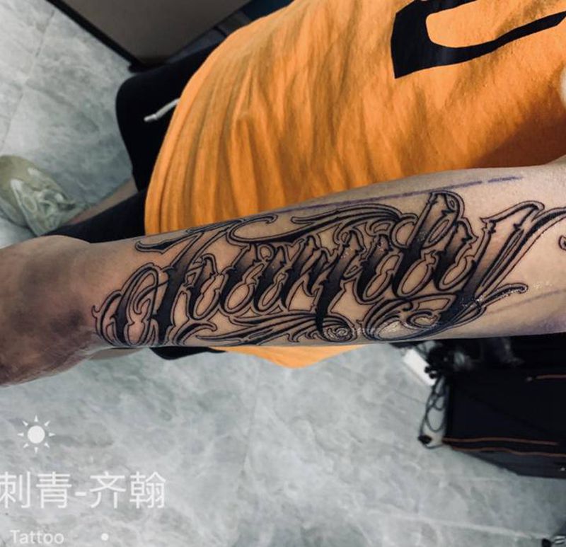 奇卡诺花体字纹身图片_腿部手臂花体字图腾纹身图案