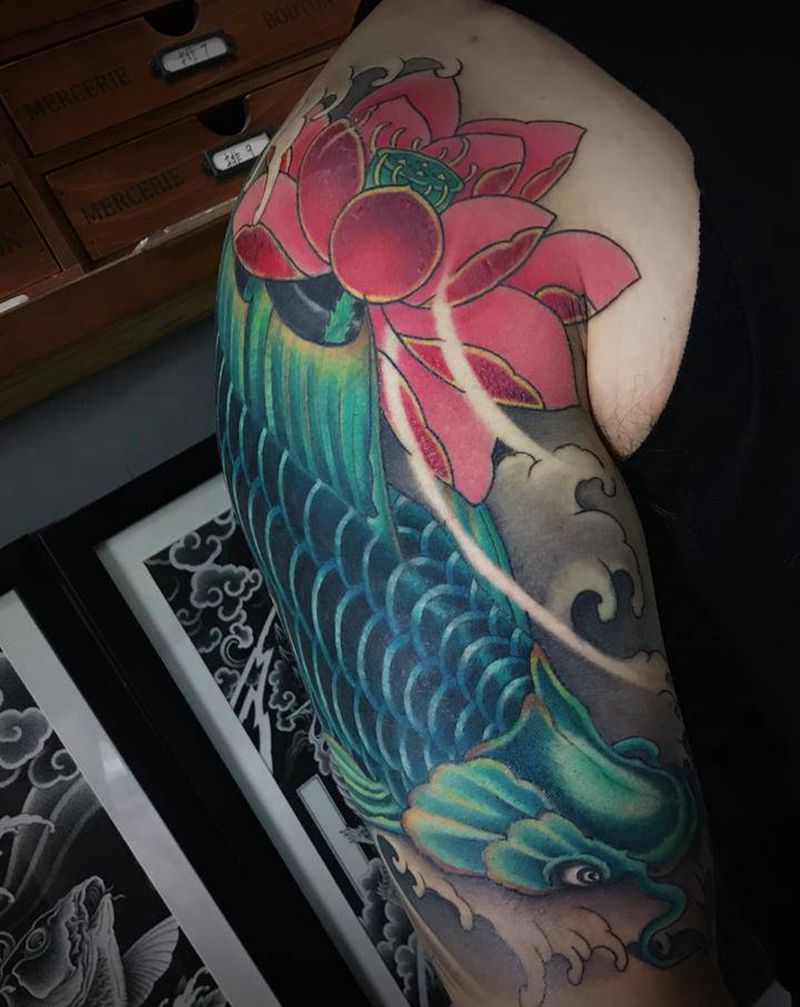 鲤鱼（遮盖）纹身图片_手臂新传统纹身图案