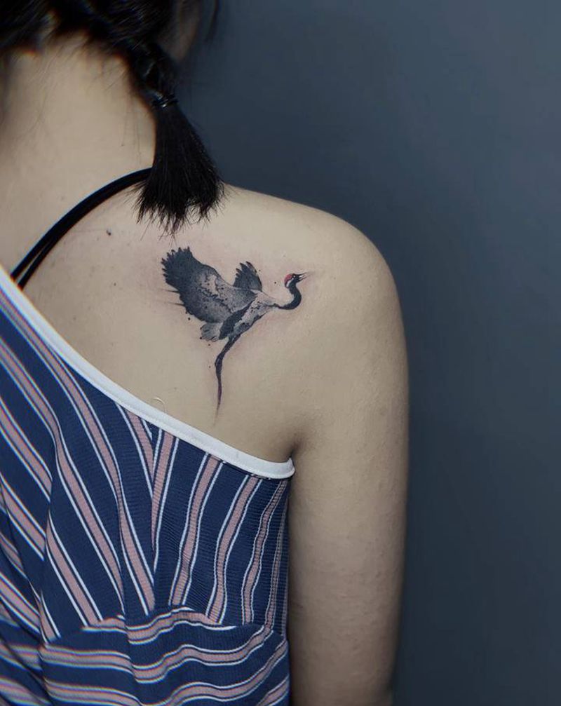 水墨仙鹤纹身 后背纹身图片_背部胸部水墨水彩鹤纹身图案