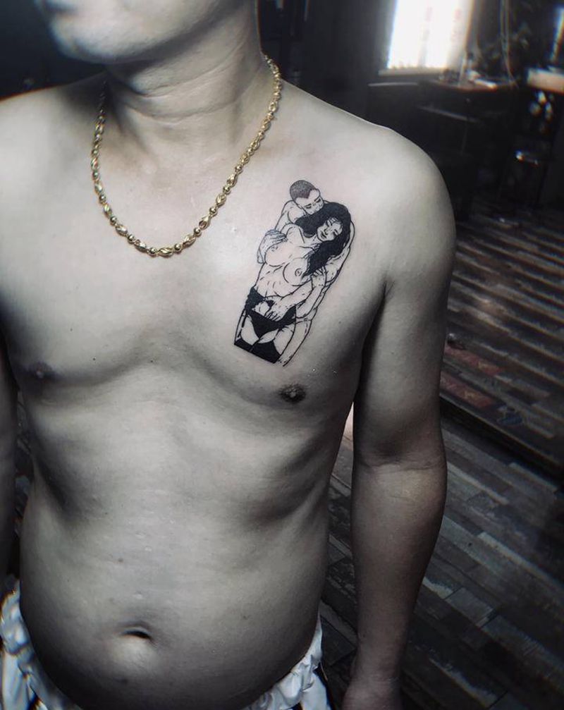 胸口纹身 暗黑风格纹身图片_胸部水墨纹身图案