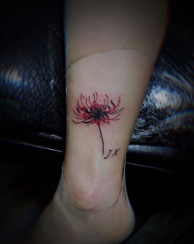 小腿彼岸花纹身纹身图片_腿部新传统水墨彼岸花纹身图案