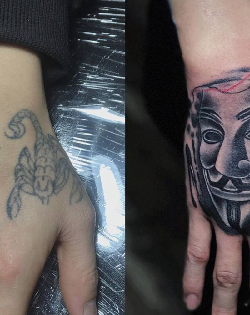 v字仇杀队纹身图片_手部欧美写实v字仇杀队纹身图案