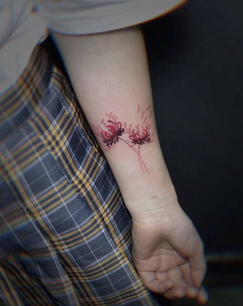 彼岸花纹身图片_手臂水彩彼岸花纹身图案