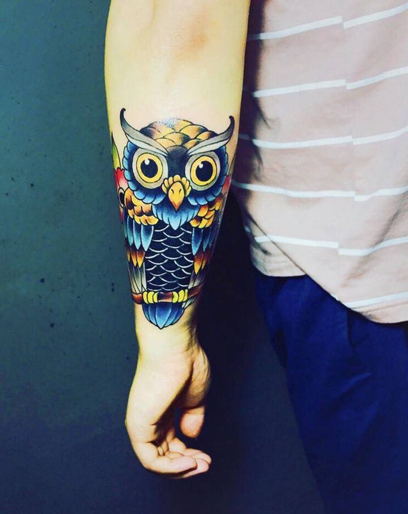 猫头鹰纹身图片_手臂Old SchoolNew School猫头鹰纹身图案