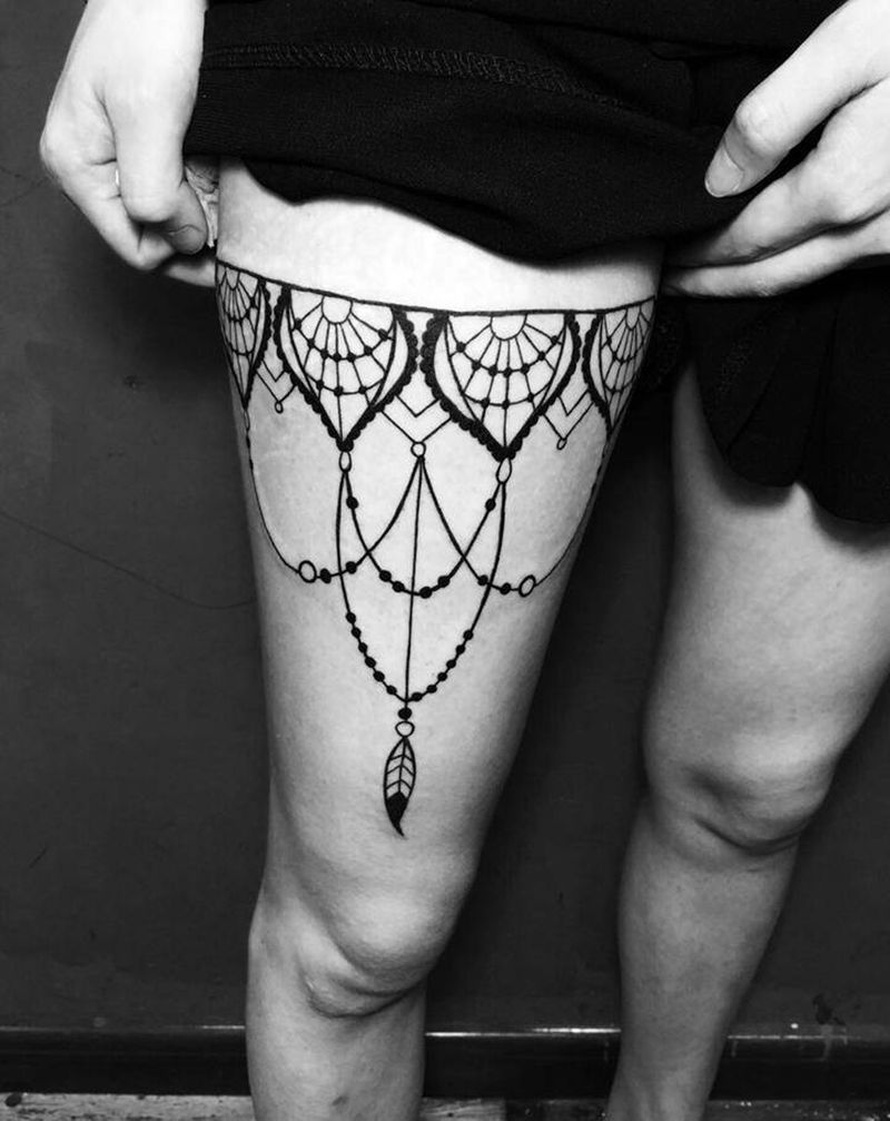 蕾丝纹身图片_腿部Old SchoolNew School蕾丝纹身图案