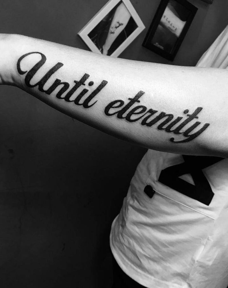 花体字纹身图片_手臂几何花体字花体字纹身图案