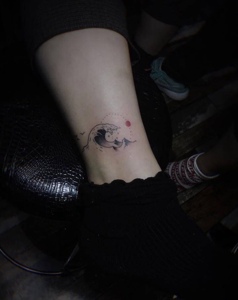 海浪太阳纹身图片_手臂Old SchoolNew School海浪太阳纹身图案