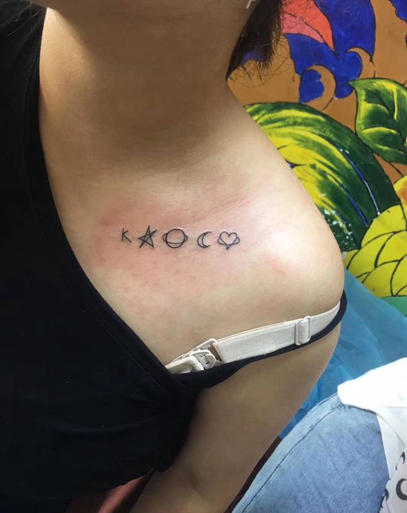 线条纹身图片_胸部几何线条纹身图案