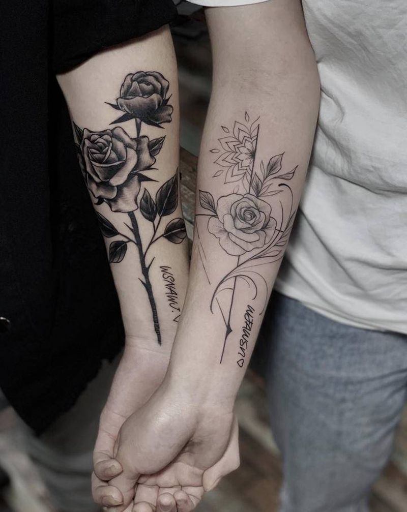 情侣纹身玫瑰花纹身图片_手臂点刺几何玫瑰花情侣纹身图案
