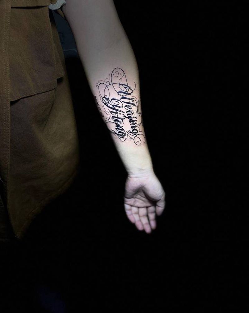 花体字纹身图片_手臂花体字花体字英文纹身图案