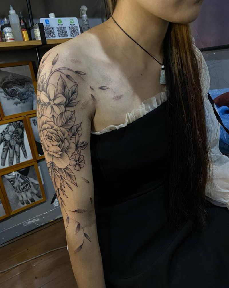素花 牡丹花纹身图片_手臂点刺素花牡丹花纹身图案