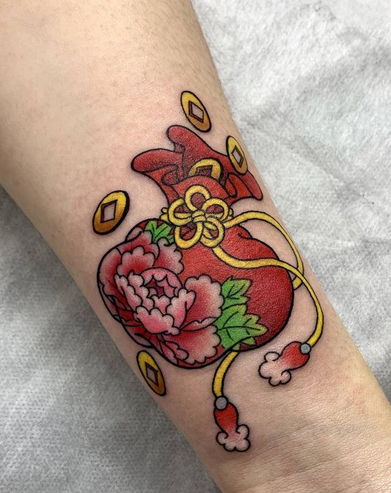 福袋纹身图片_手臂新传统纹身图案