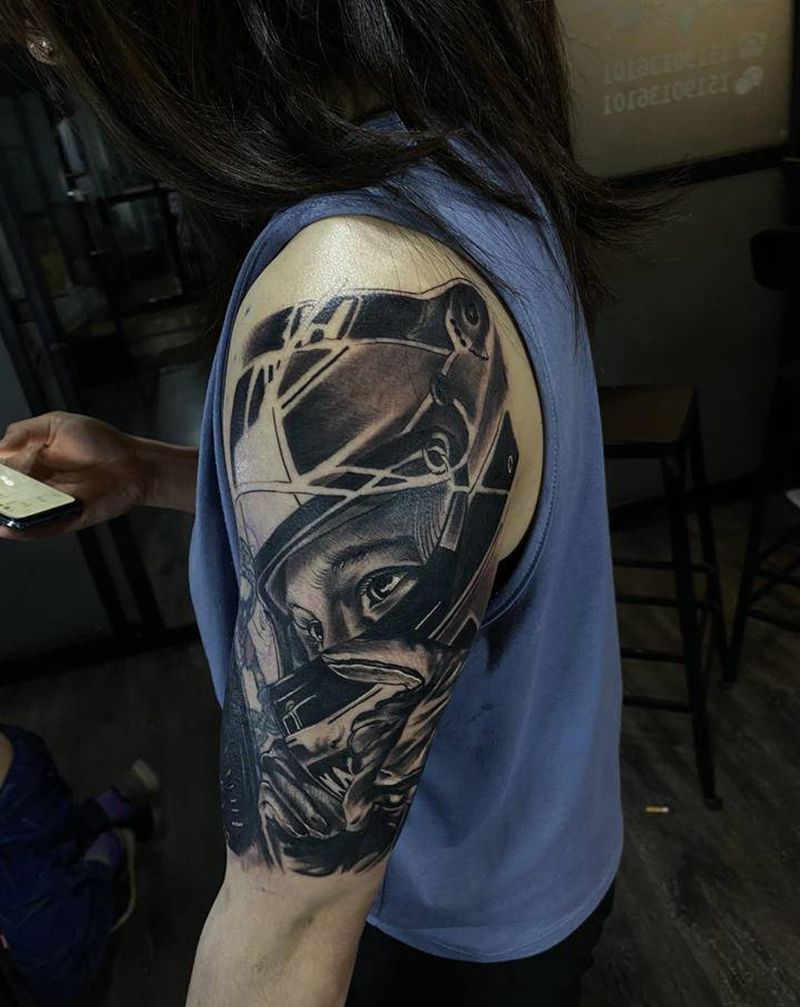 机车纹身图片_腹部肩部纹身图案