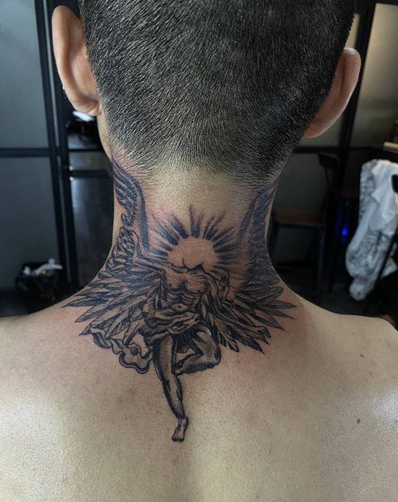 堕落天使纹身图片_颈部纹身图案