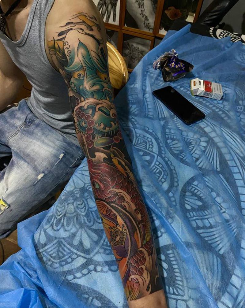 花臂 般若 招财锦鲤纹身图片_手臂新传统老传统般若 鱼纹身图案