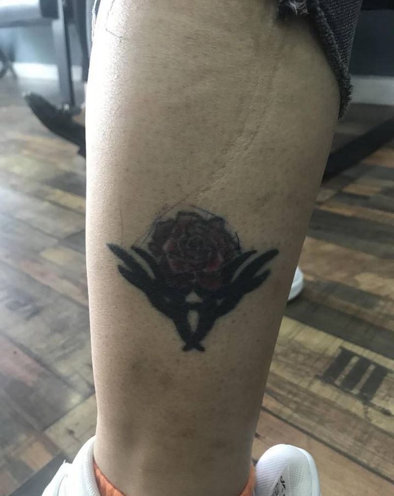 美少女战士遮盖纹身图片_腿部新传统纹身图案