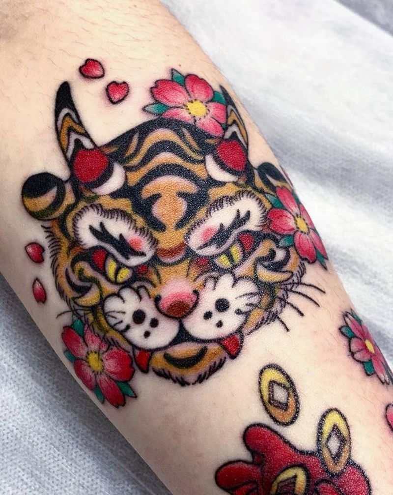 小老虎纹身图片_手臂纹身图案