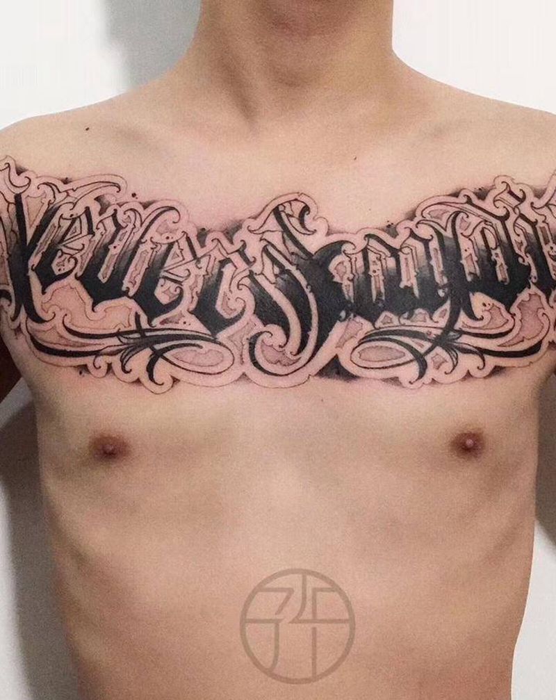 花胸作品纹身图片_胸部花体字纹身图案
