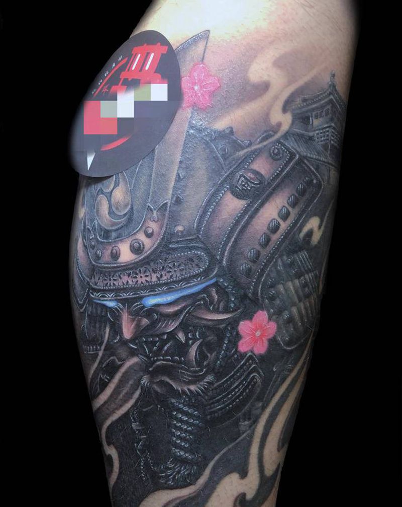 新传统黑灰小图组纹身图片_腿部新传统纹身图案