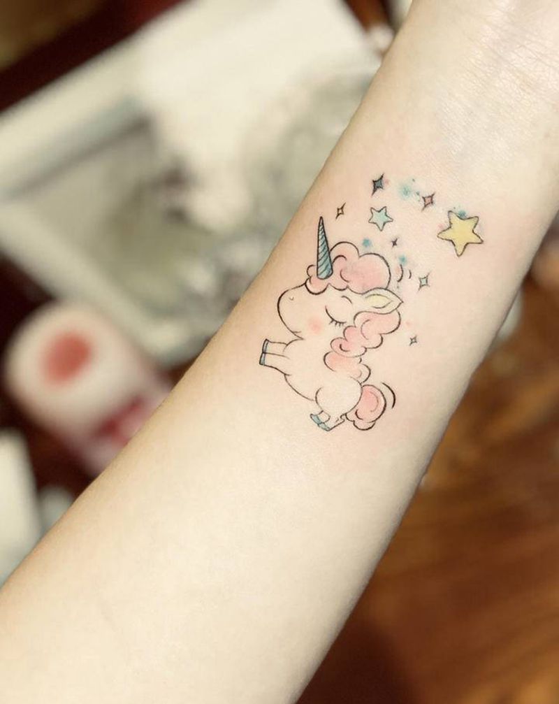 原创独角兽纹身图片_手臂水彩纹身图案