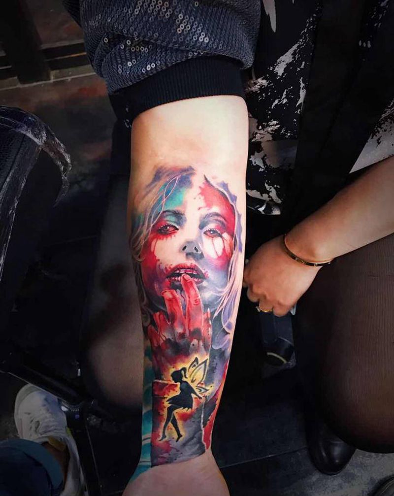 保留了之前的小天使纹身图片_欧美写实纹身图案