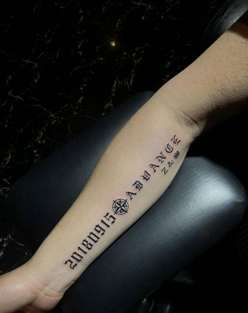 哥特体英文纹身图片_手臂腿部纹身图案