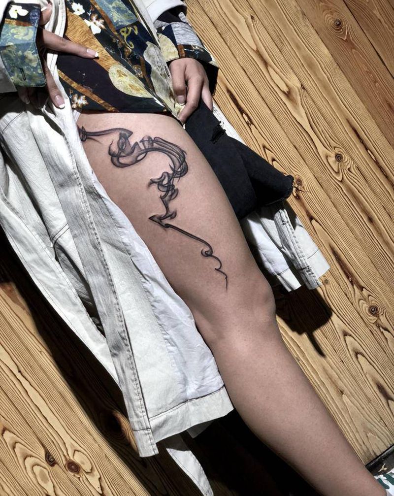 烟雾纹身纹身图片_背部腿部纹身图案