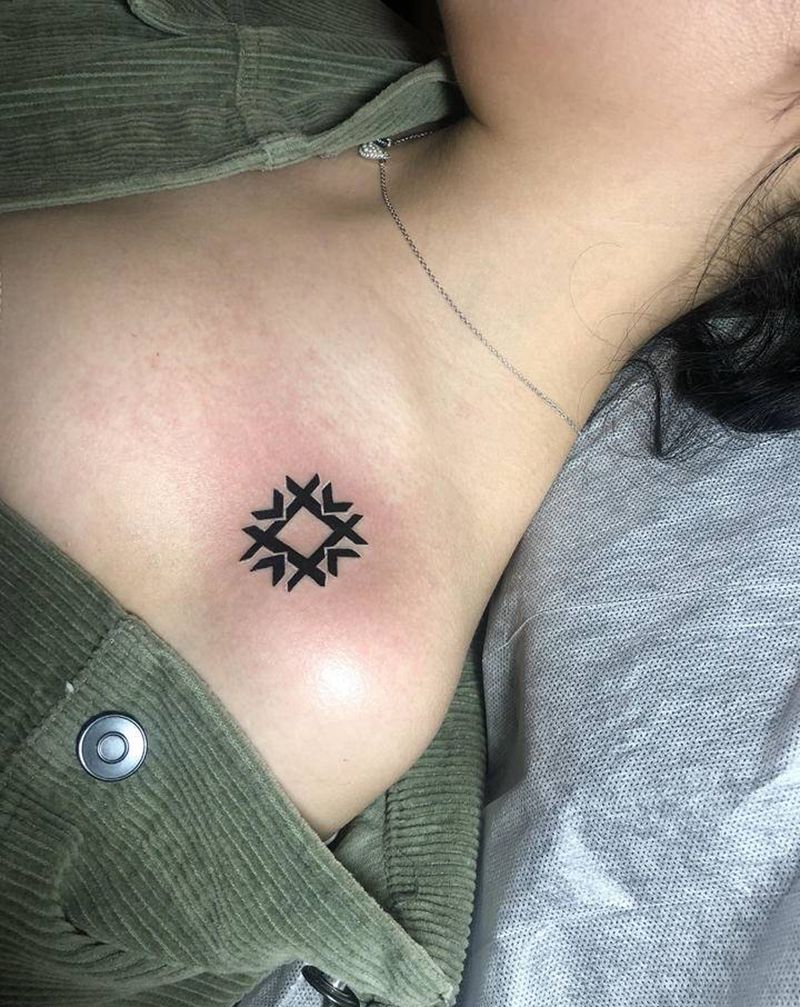 小图形纹身纹身图片_腿部胸部纹身图案