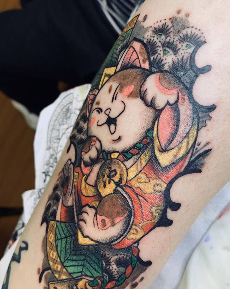 招财猫纹身图片_手臂新传统纹身图案